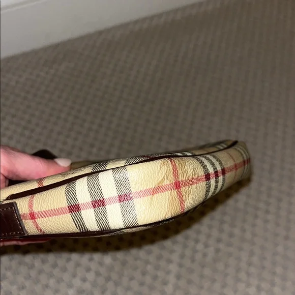 Burberry Plaid Shoulder Bag - Picture 5 of 13